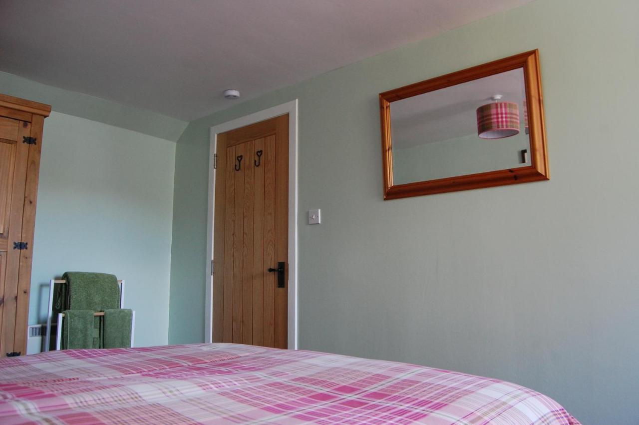 Glenelg Bed & Breakfast โทเบอร์โมรี ภายนอก รูปภาพ